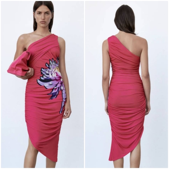 MissWStack's tweet image. So good I had to share! Check out all the items I'm loving on @Poshmarkapp #poshmark #fashion #style #shopmycloset #zara #pinkvictoriassecret #westernchief: posh.mk/09AagbXFTrb