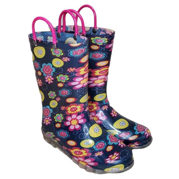 MissWStack's tweet image. So good I had to share! Check out all the items I'm loving on @Poshmarkapp #poshmark #fashion #style #shopmycloset #zara #pinkvictoriassecret #westernchief: posh.mk/09AagbXFTrb