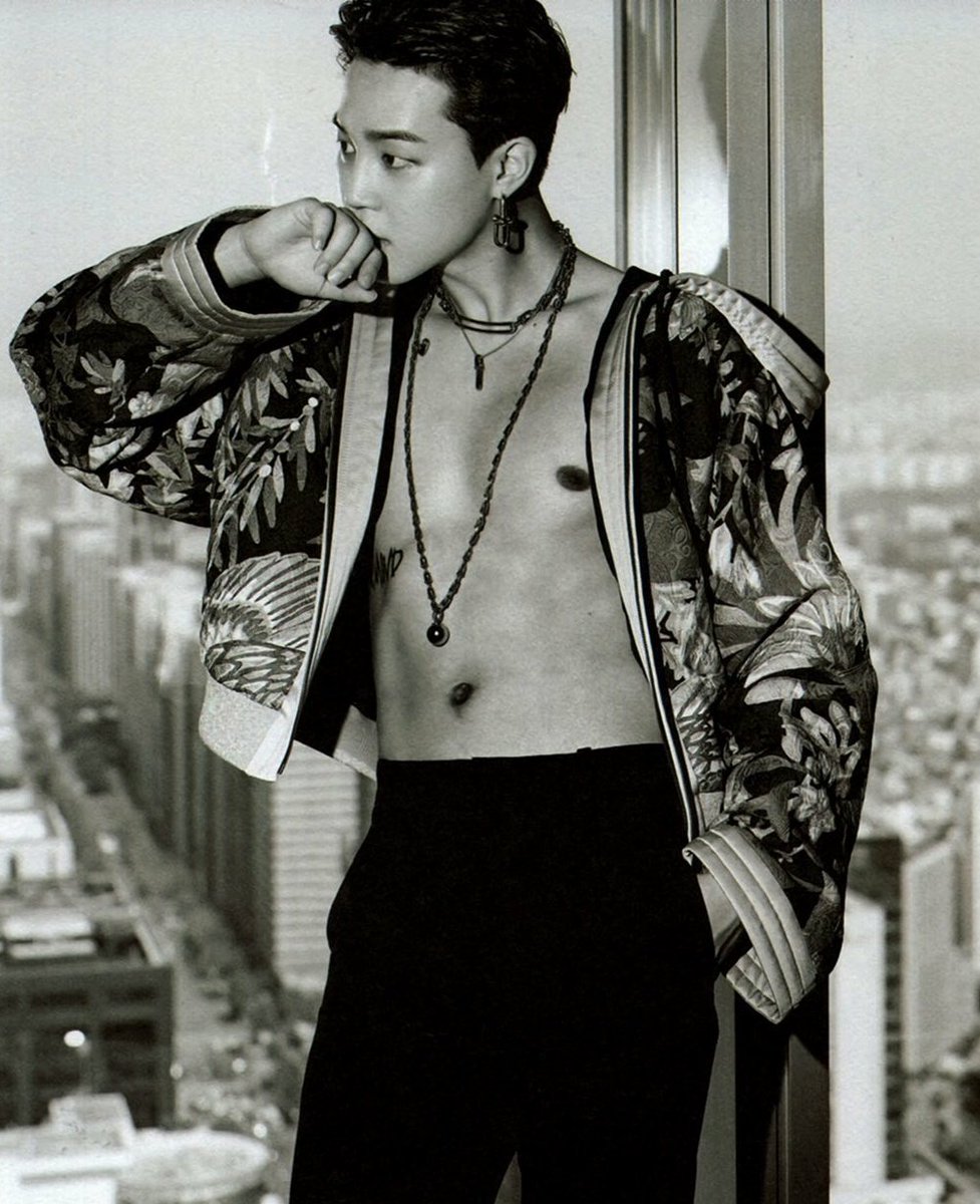 itboypop's tweet photo. park jimin is god https://t.co/9PVRAqdbqs