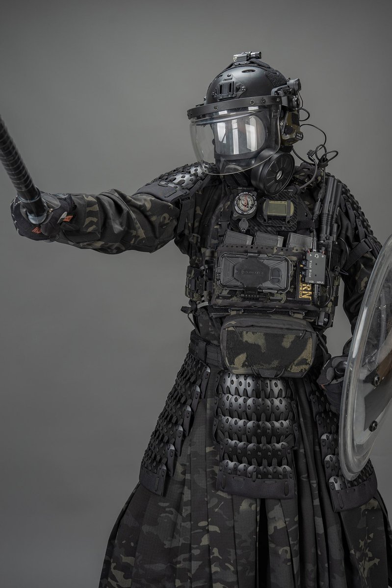 WorkerkitC's tweet photo. 🥇 Workerkit タクティカルアーマー‼️
🔗 https://t.co/hoZNva5xvM
#workerkit #airsoft #sabage #tacticalgear
#platecarrier #shoulderarmor #tacticool #vambraces
#medievalarmor #knightarmor #airsoftarmor
#サバゲー装備 #サバゲー #cosplay #コスプレ #アコスタ #ガチ甲冑合戦 #戦国時代 https://t.co/LVzN7K86QW