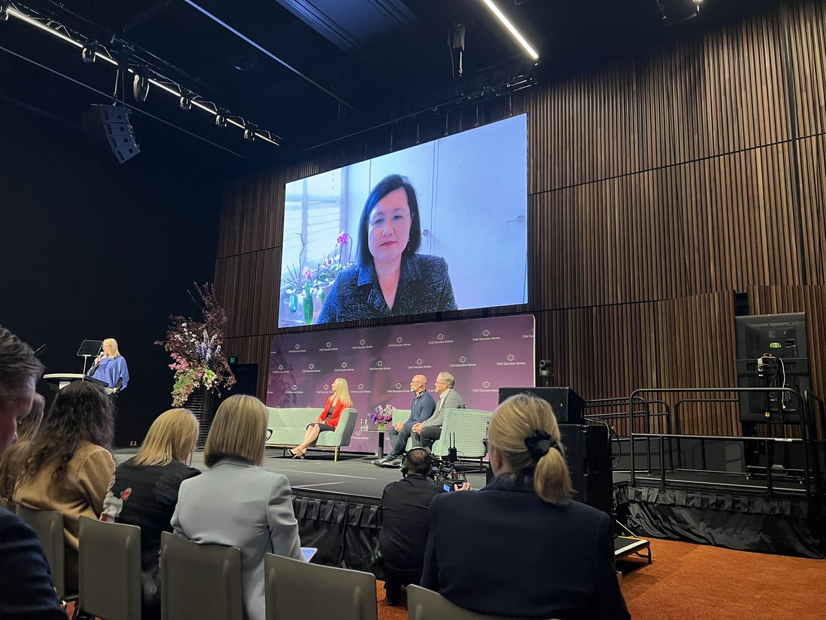 Vanessa Zimmerman tweet media