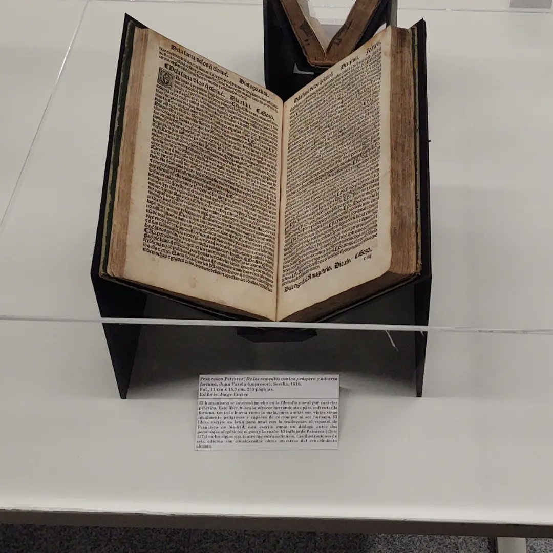 Lecturazul's tweet photo. Visitando la exposición "Palabras y tinta" en dónde podrás conocer la historia de Jalisco, México y el mundo mediante libros de más de 500 años.

Toda la información acá: https://t.co/zktUxiJIkt

#libros #Jalisco #leer https://t.co/ZiyzzP2KGr