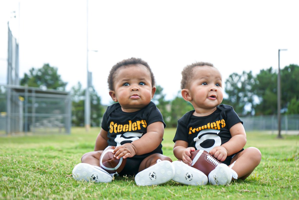 Southernbelleja's tweet photo. @steelers were up next. The future of NFL the Gaddy twins #twins #SteelersNation #football https://t.co/Zi8fGmtamn