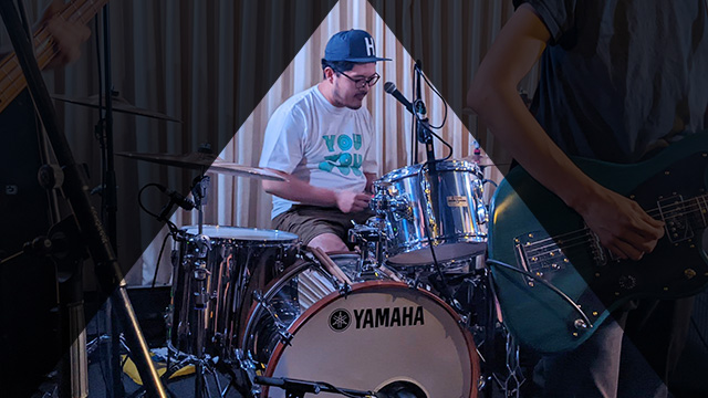 京都のいいお店で高い湯豆腐を食べてきました。ただそれだけなのに、ちょっとした人生の縮図を感じます。ライター大北さんいわく「湯豆腐はドラムのよう」と。エイトビートが淡々と続くかのごとき豆腐の良さとは。 / 京都の高い湯豆腐のよさが分かるだろうか dailyportalz.jp/kiji/takai-yud… #DPZ