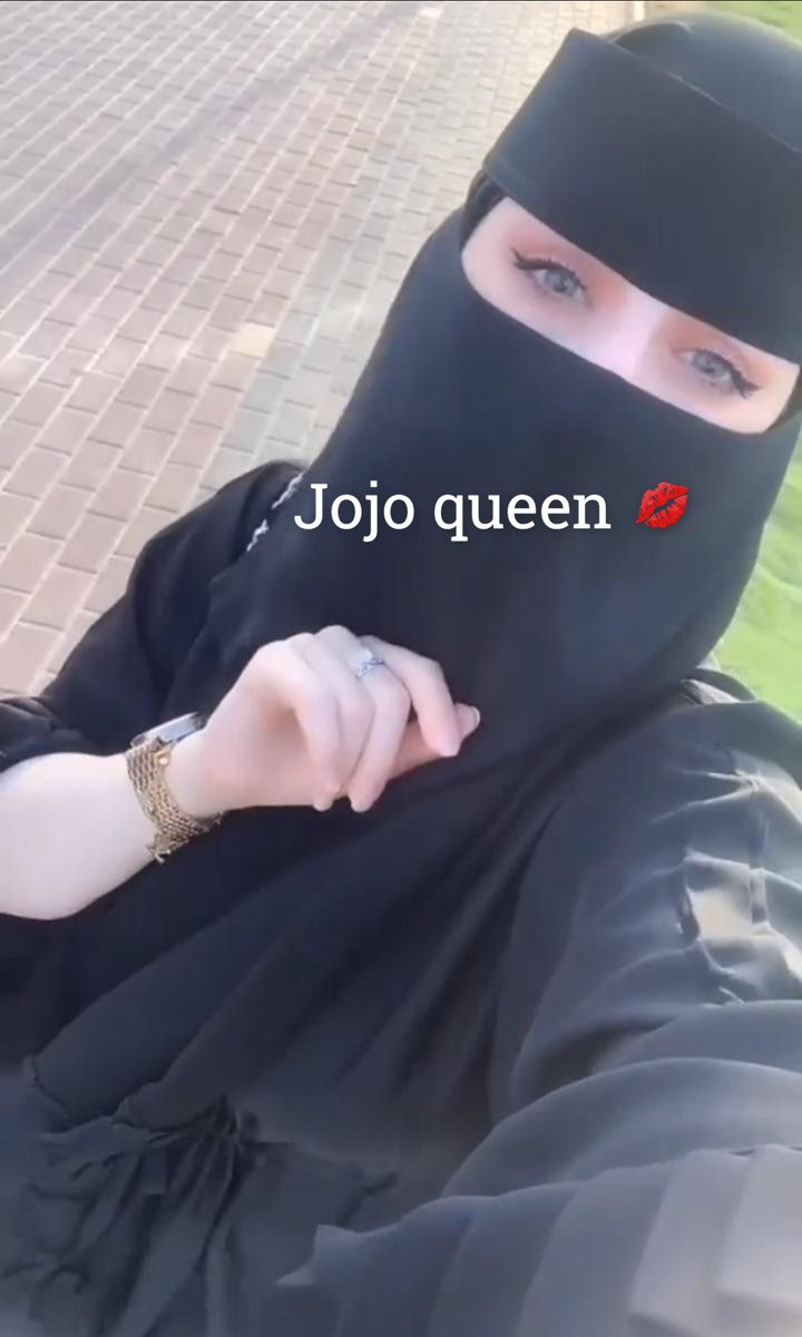 queenjojo33's tweet photo. الرسايل انحذفت اللي كلمني يرجع يرسل لي https://t.co/JbBvO4LzRo