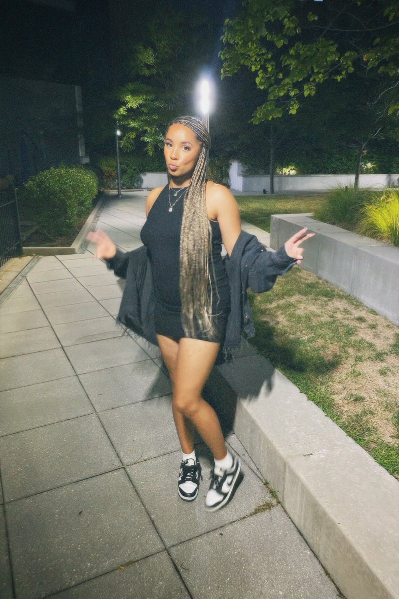 I posted the wrong pics on ig so hi twitter