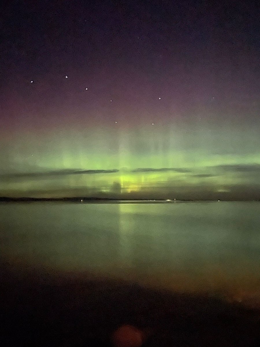 pascallandre's tweet photo. Hier soir, à Rivière-du-Loup nous avons eu une surprise en regardant vers la Grande Ourse https://t.co/01UOkVA5Ok