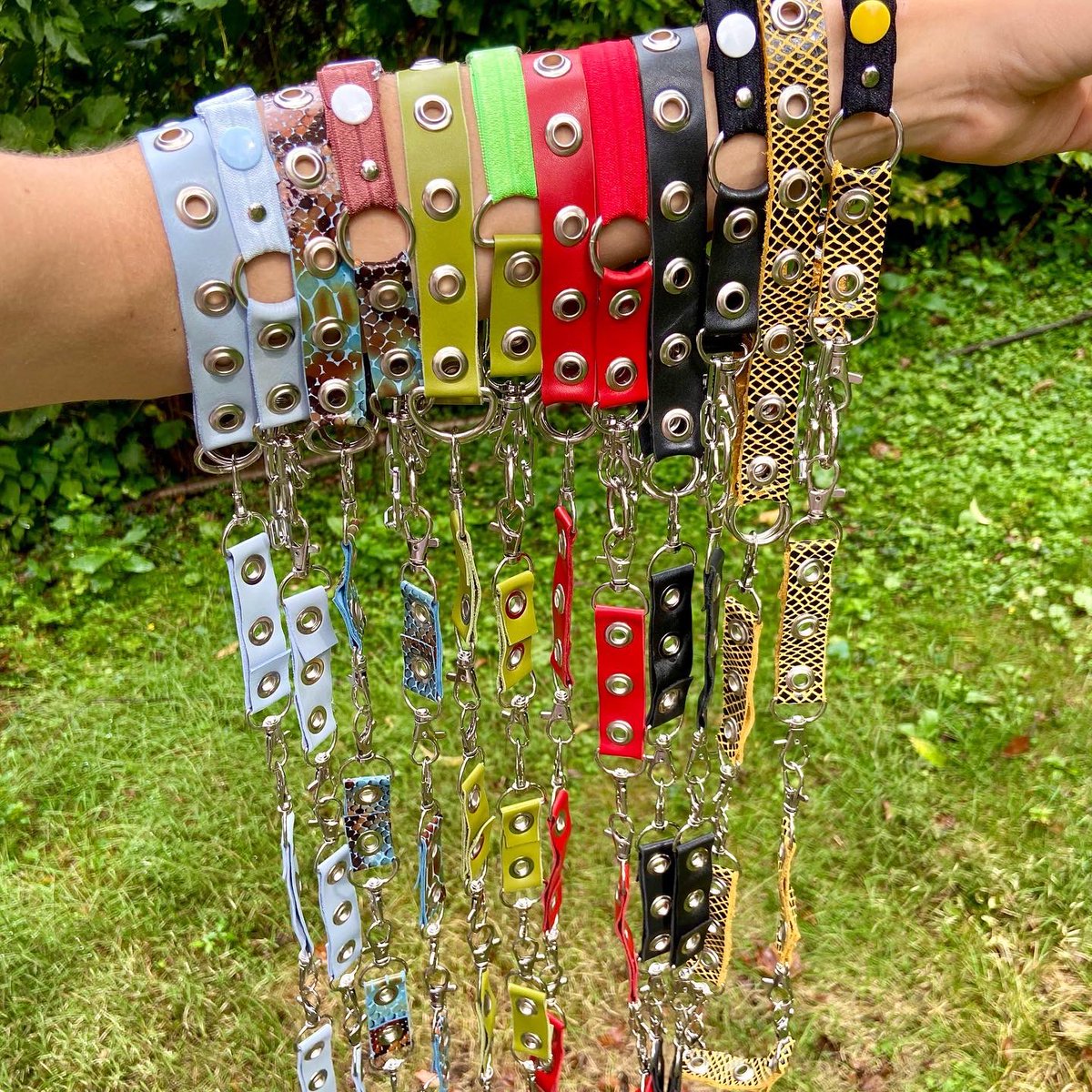 magicalminniex's tweet photo. 💫‼️24 HOUR GIVEAWAY‼️💫
•
RT/FAV/tag a friend to enter, winner will receive a leather choker/detachable leash set, must be following me to win, 18+, and usa or willing to pay international shipping! Winner picked tomorrow night same time as now❤️ https://t.co/I6tmktHTFW