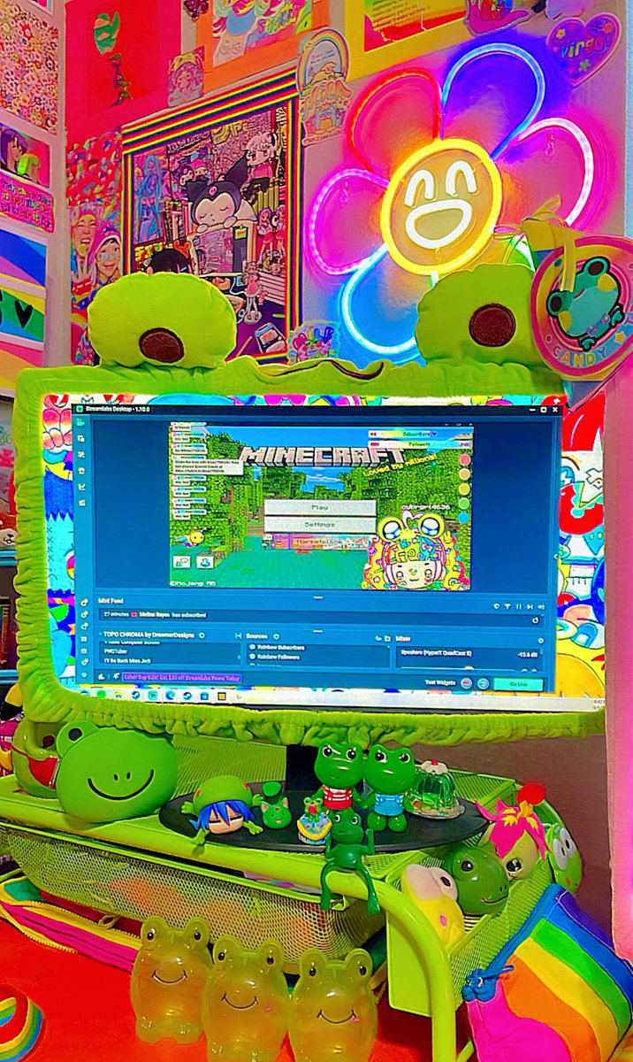 cybr_grl's tweet photo. I’m about to stream on Twitch with my son Enzo, he’s gonna teach me how to play Minecraft! 😊💖 @ https://t.co/tng73GQqoL https://t.co/0kRQshMnTz