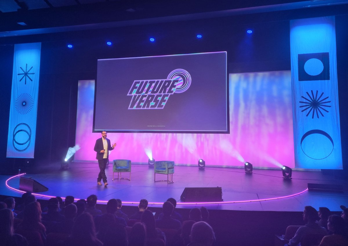 heathmilligan's tweet photo. @Brooke_hs in the house @blackbirdvc #sunrise22 in Tamaki Makaurau (Auckland). Go go @futureversexyz ! https://t.co/2oXiQCpfWI
