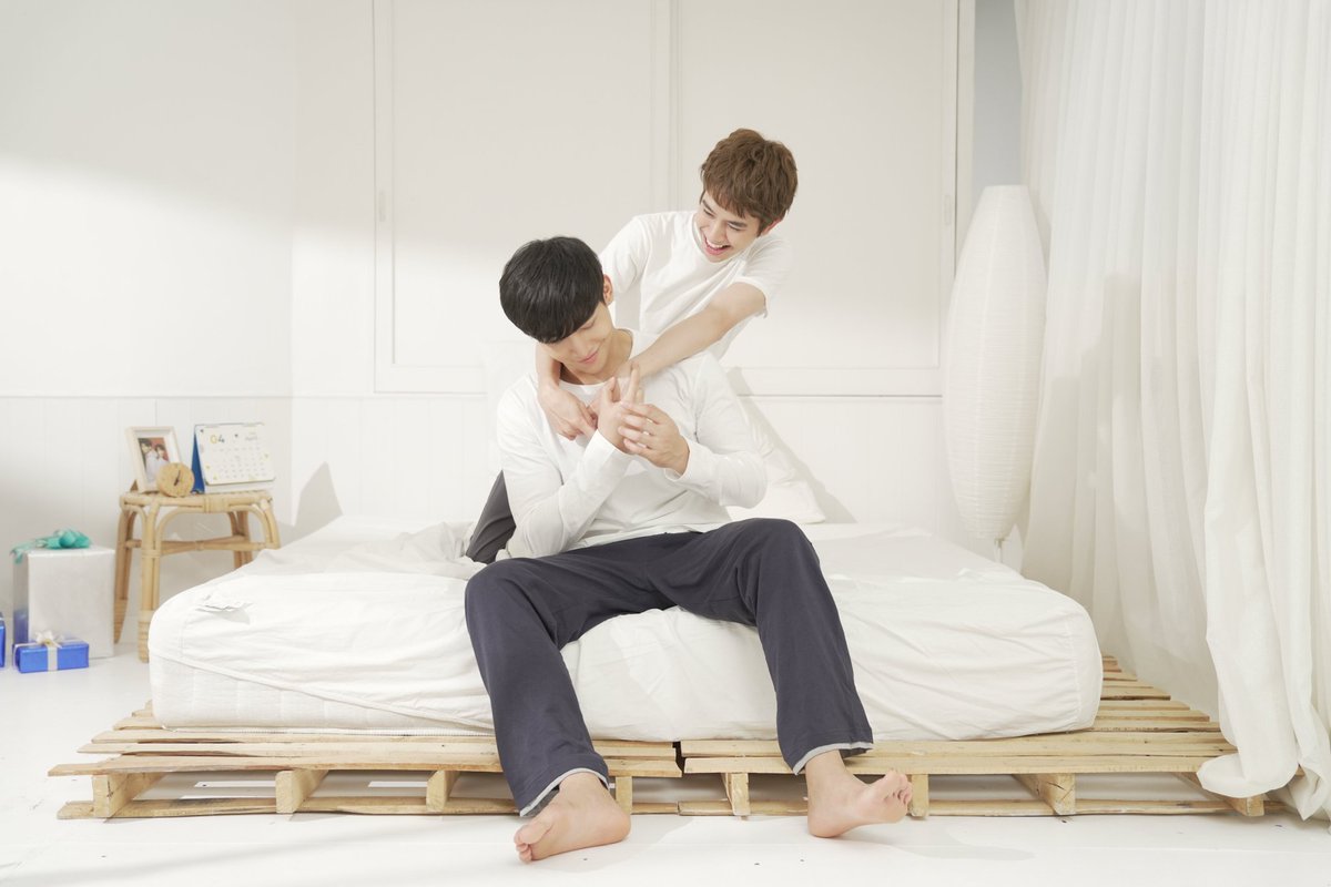 SlowLif_run's tweet photo. มันคือการสะสมที่ล้ำค่า อมตะนิยม #FTBFallingForYouPls https://t.co/WqPpgblxAT