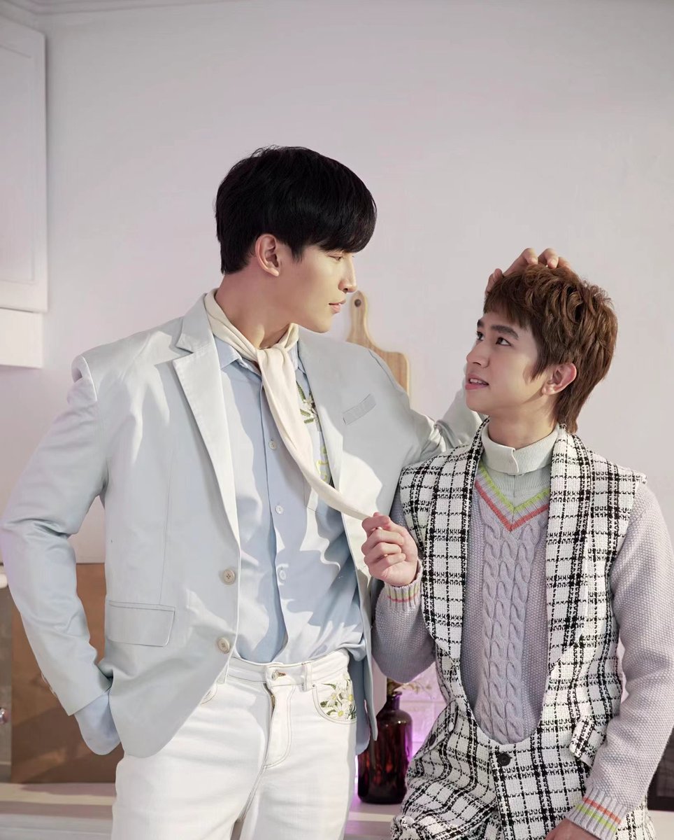 litchi_chi's tweet photo. 想要双人写真🥲距离上次PB过去好久了
 #FTBFallingForYouPls https://t.co/zzRIMvXxMI