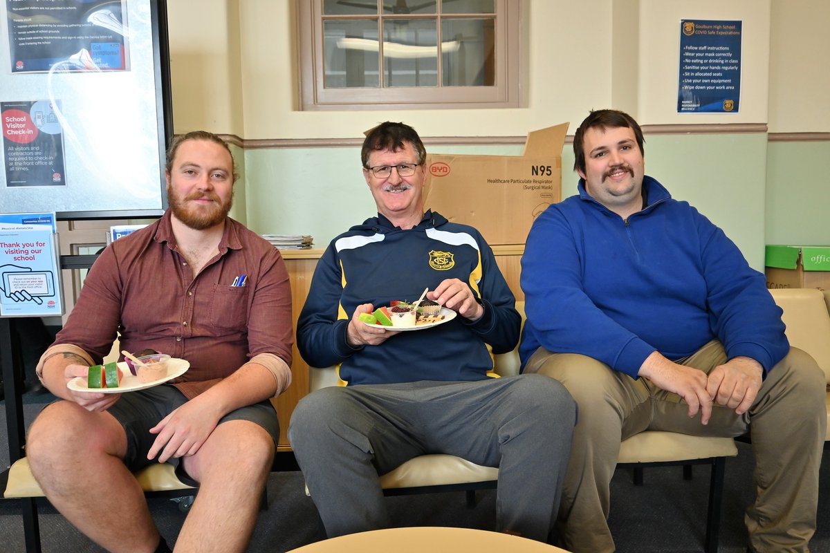 GoulburnHigh's tweet photo. This morning we held a morning tea for SASS Appreciation Week.
Thank you to all our amazing SASS staff for the hard work you do. 
#GHS #LoveWhereYouLearn https://t.co/1MFvDzG79e