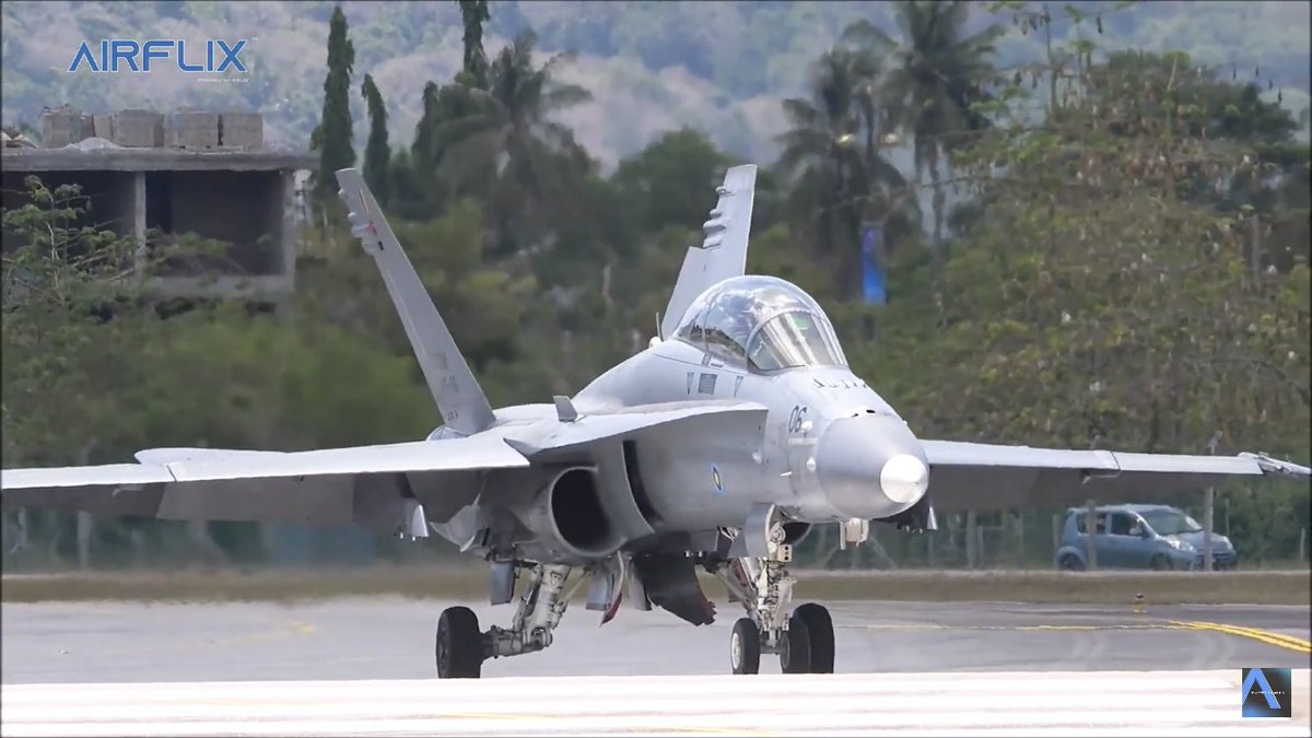 asln_tv's tweet photo. Royal Malaysian Air Force FA-18 at LIMA Airshow 2017 | Day 2 
Watch here: https://t.co/mLVLO4TcQS
-
Visit our website: https://t.co/cah4Se8bwJ
#asln #airflix #LIMA2017 #airshow #malaysia #flyingdisplays #royalmalaysianairforce #FA18 #exclusive #aircraft #aviation #aircraftlovers https://t.co/HlrXSu4xkm