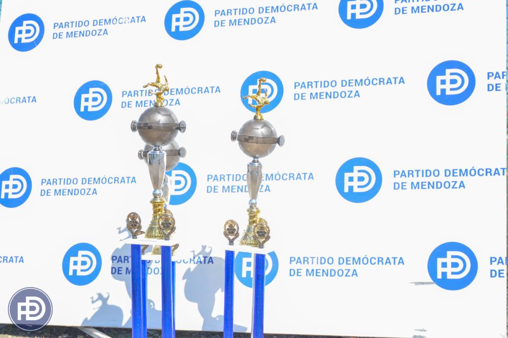 MarcosSanchezGC's tweet photo. Cerca de 100 jóvenes de diferentes barrios de Godoy Cruz, fueron protagonistas del primer torneo de fútbol Organizado por la Juventud del Partido Demócrata de Mendoza . 

Felicitaciones a todos los que hicieron posible está gran actividad. 

Viva la libertad 💪💪 https://t.co/63DT8aG4hT