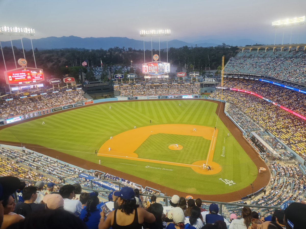 Hach, Baseball... #Dodgers