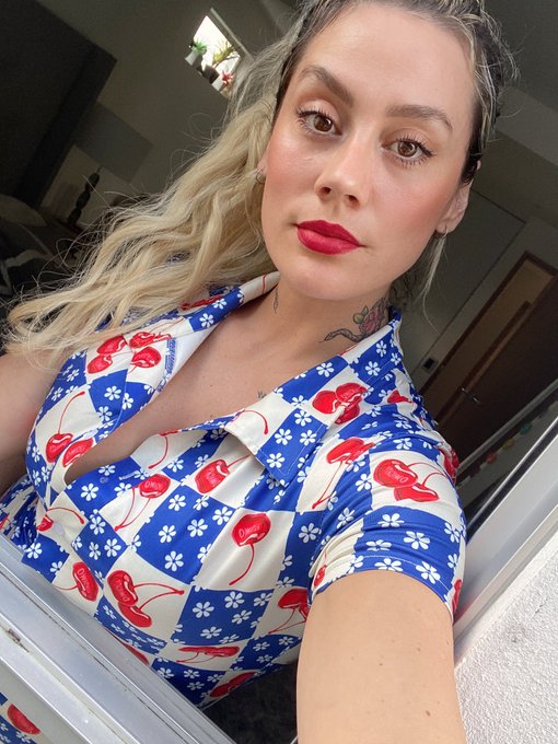 Andrea García - 😝🍒 https://t.co/ikfnwOp43E