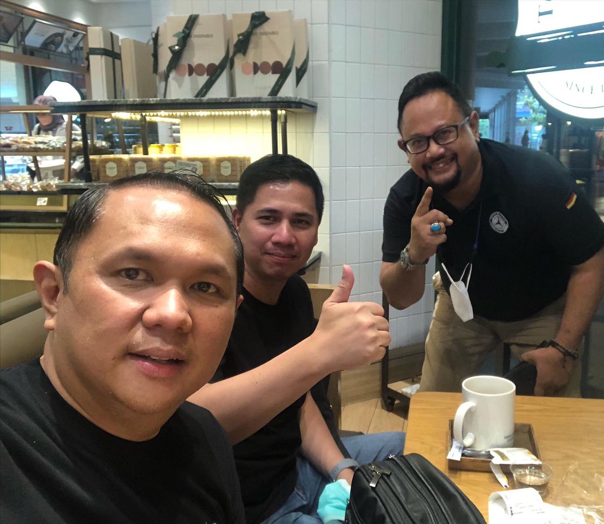 Bitpoin <a href="/bitpoinID/">bitpoin</a> is ready to collaborate!

Meeting dengan calon partner Bitpoin yang mudah2an bisa jodoh kerjasama secepatnya 🤩💪🏼

Let’s Go!

#marshyel #bitpoin #bitpoinid #bitpoinindonesia #bitpoinapps #bitcoin #bitcoinindonesia #blockchain #nft #blockchaintechnology