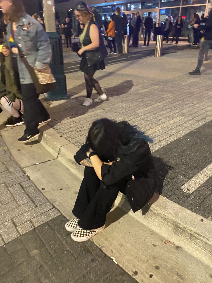 andiftheygetme's tweet image. girls when
girls when they hear vampires will never hurt you live