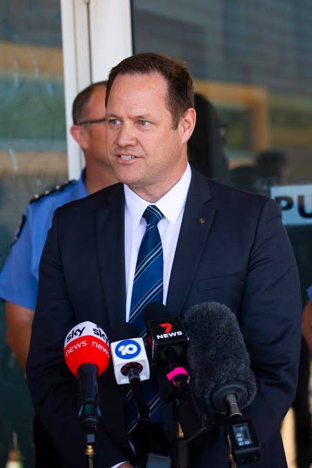 Ben Downie tweet media