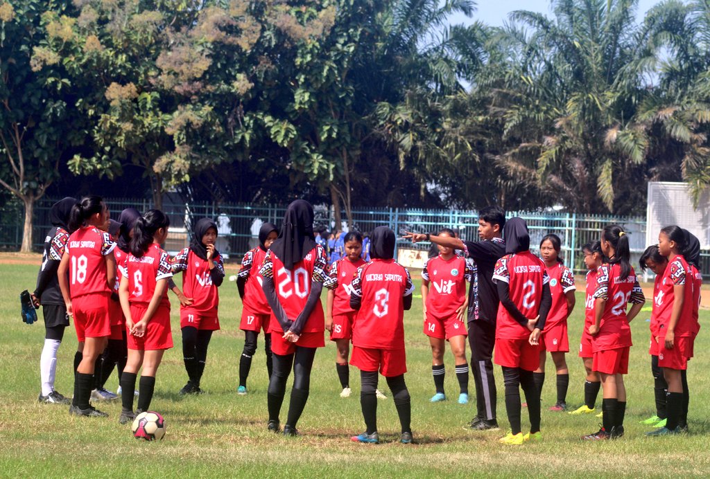 Ingat yang wajib itu bukan berhasil , tapi Berusaha..