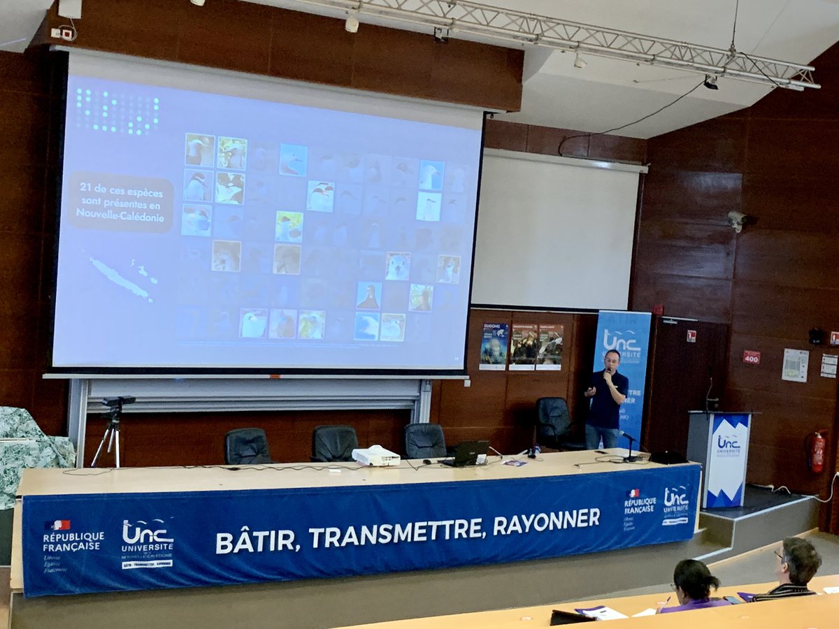 UMREntropie's tweet photo. Edition 2022 des Doctoriales @unc_nc 
https://t.co/XDAcfn11O0

3 doctorants @UMREntropie ont présenté leurs travaux : @Thibault_Lv @WeissWilfried1 @BerrTris (🥇Prix 2nde année)

👏👏Bravo à tou.te.s et merci @unc_nc et #EcoleDoctoralePacifique https://t.co/7YKpFNazvm