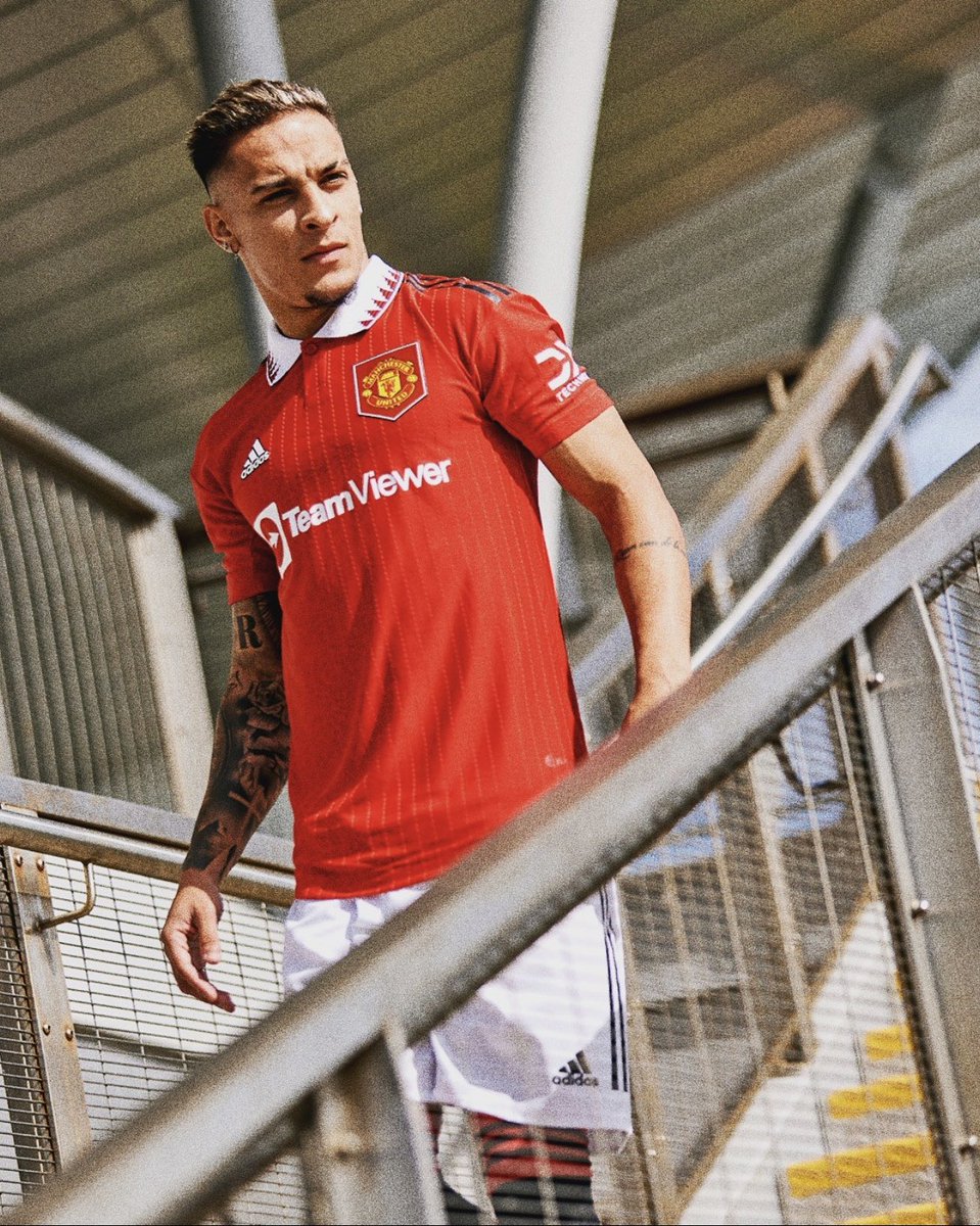 the_futbul's tweet photo. ✍️: Manchester United sign Antony for a fee of €100M 

#ManchesterUnited #Antony https://t.co/d3C7yufTHm