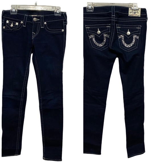 FinickyFinds's tweet image. So good I had to share! Check out all the items I'm loving on @Poshmarkapp #poshmark #fashion #style #shopmycloset #chicos #anthropologie #truereligion: posh.mk/3mdIZE4J5sb