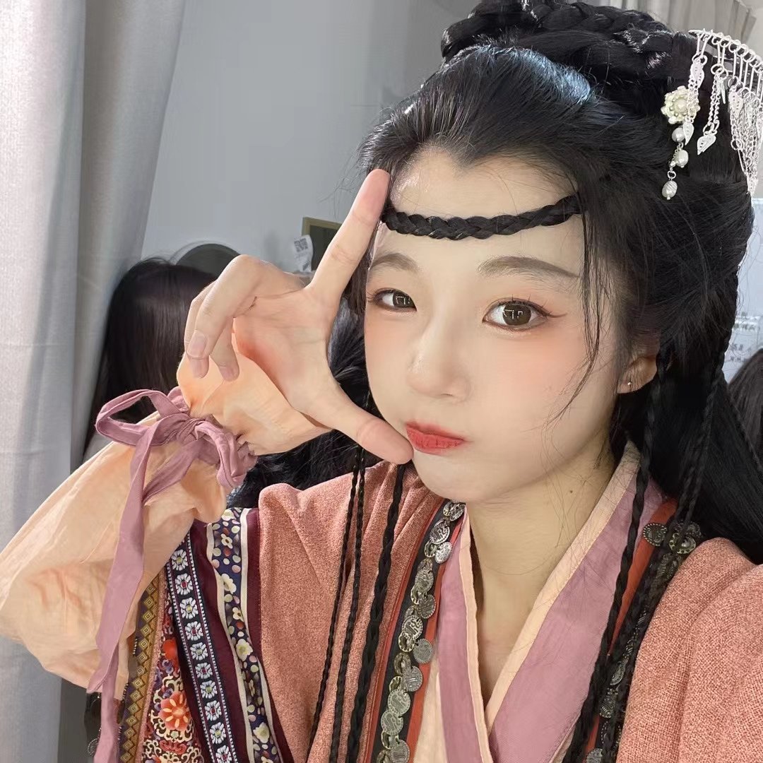 ruoniyijiu's tweet photo. 今天是古风小美女呢 #母狗 https://t.co/NRV3YQOVM9