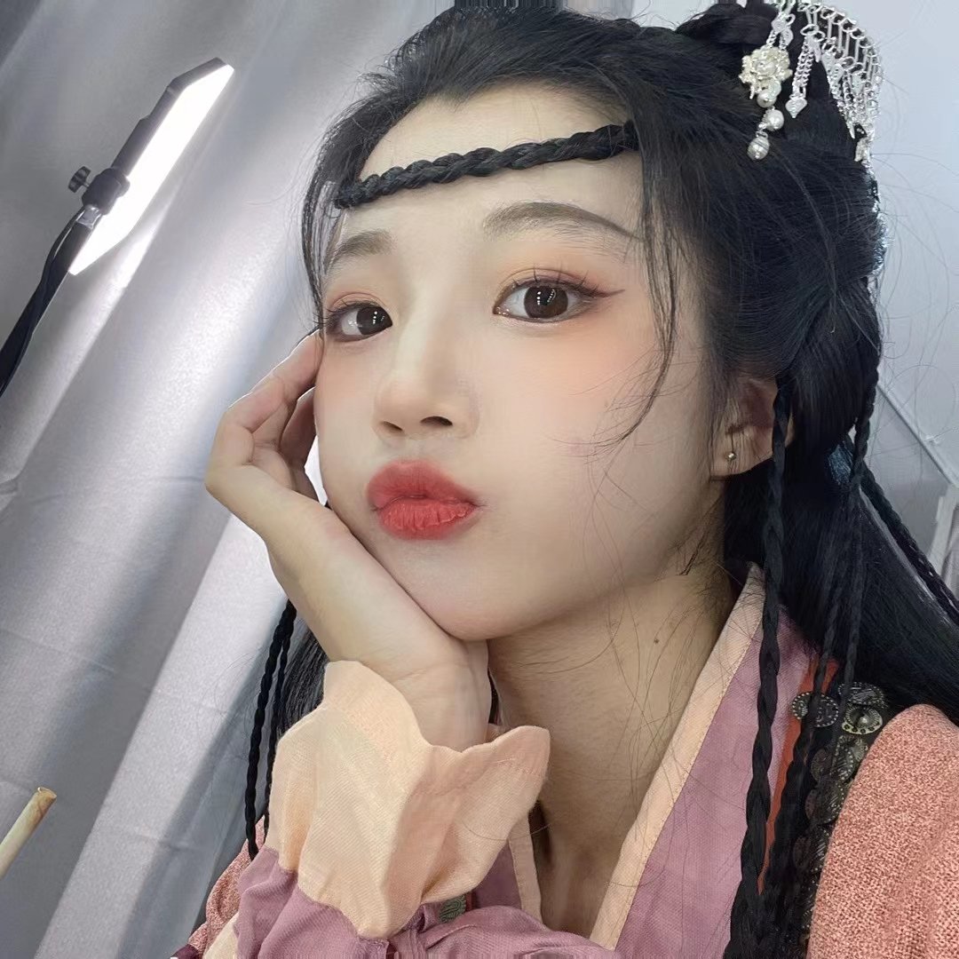 ruoniyijiu's tweet photo. 今天是古风小美女呢 #母狗 https://t.co/NRV3YQOVM9