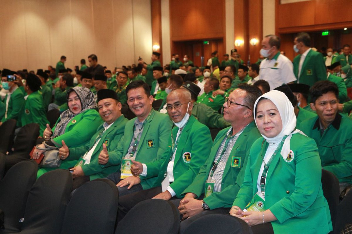 Awan020301's tweet photo. Jadi guys workshop yang tengah dilaksanakan oleh fraksi PPP merupakan kegiatan rutin yang dilaksanakan setahun sekali semoga kegiatan ini selalu berlanjut di setiap tahunny untuk menjaga kekompakan 🙏#WorkshopNasionalPPP https://t.co/a7rpqTiGIN