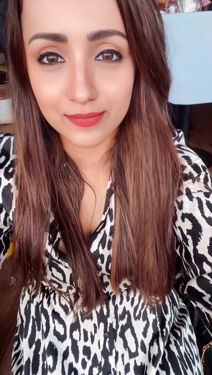 Fb8XSN1agAEuqrK?format=jpg&name=large