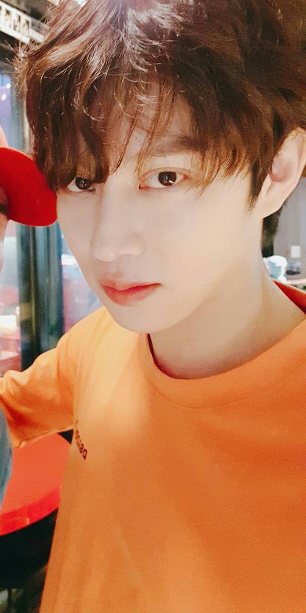 b1__0's tweet photo. HeeChul Accident Sequelae
https://t.co/lrluRyLEFT
https://t.co/Ym0PuBLlI8
Why does Heechul not perform with Super Junior? If you are curious, read this.
#HEECHUL #ヒチョル #SUJU #SUPERJUNIOR #ELF #Petal #Dont_Wait #Mango #SUPERSHOW9 #SS9 #Sushow #SS9inSG #SS9SG #SS9inJKT https://t.co/V9xTmWAjK4
