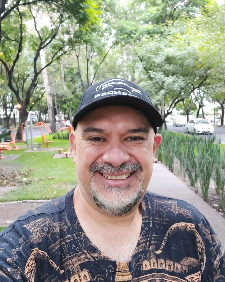 alfacevedoa's tweet photo. Mis números del mes de agosto de 2022:
Baja de peso del mes: 8 kg
Kilos ya por debajo de mi peso constante de años: 18
Kilos ya por debajo de mi peso máximo: 38
¡Más feliz no puedo estar!
#WeightLoss #Keto #AyunoIntermitente #WorkThatBody #SeLesAcaboSuOso #Coyoacan #CDMX https://t.co/oyYiJUkBKz