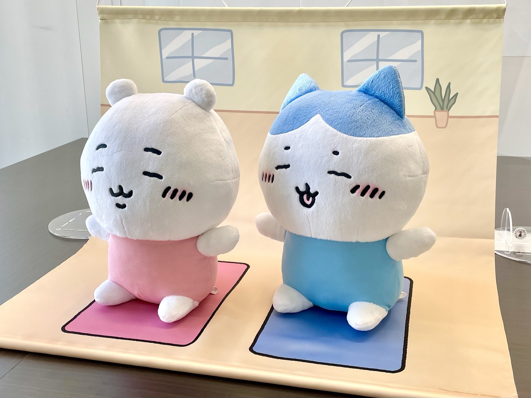 ちいかわ』×マツキヨココカラのコラボが3月16日より開催。店員姿 ちいかわ』×マツキヨココカラのコラボが3月16日より開催。店員姿