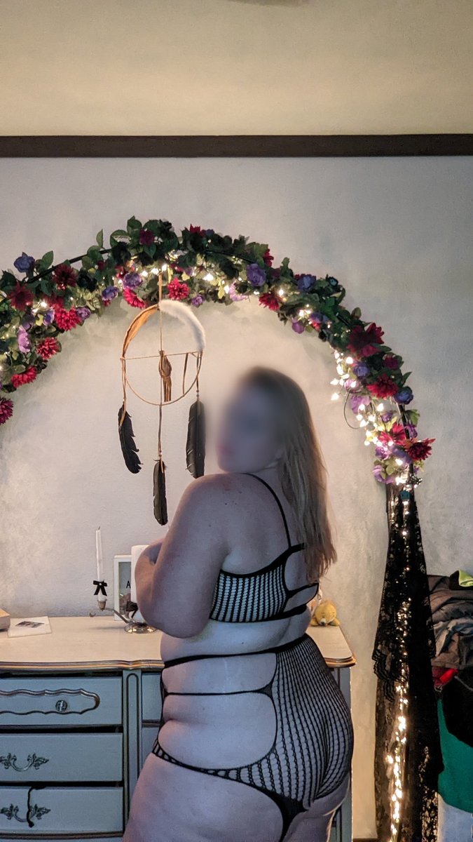 Onlyfans_deal's tweet photo. Front or back which one you prefer first ❓❓
Follow @Chantal08672440
Sub To Her OF Big 80% Sale Going On🔥😈

❥ Daily content
❥ Solo play / Couple play
❥ Exclusive pics &amp; vids
❥ 1-1 chat
❥ Customs
❥ Dick rating

‼️𝐋𝐢𝐧𝐤 𝐈𝐧 𝐂𝐨𝐦𝐦𝐞𝐧𝐭 ‼️ https://t.co/HJfSD0cSmK