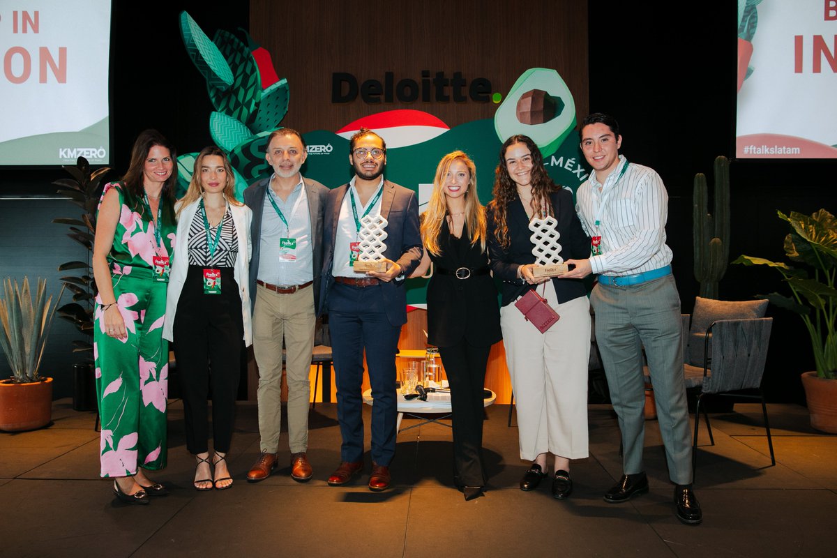 lsolisdeovando's tweet photo. @tekiosmag Dos startups mexicanas triunfan en los ftalks Food Summit LATAM, edición México 2022 https://t.co/7sxmSGHzAX #startup #startuplife #foodtech #alimentos #innovación @PropelFoods @Savefruit_ https://t.co/IbNwFPs24n