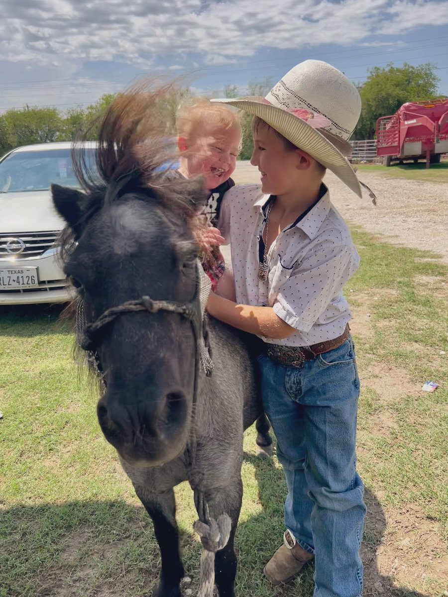 lovin life with our uncle punchy❤️