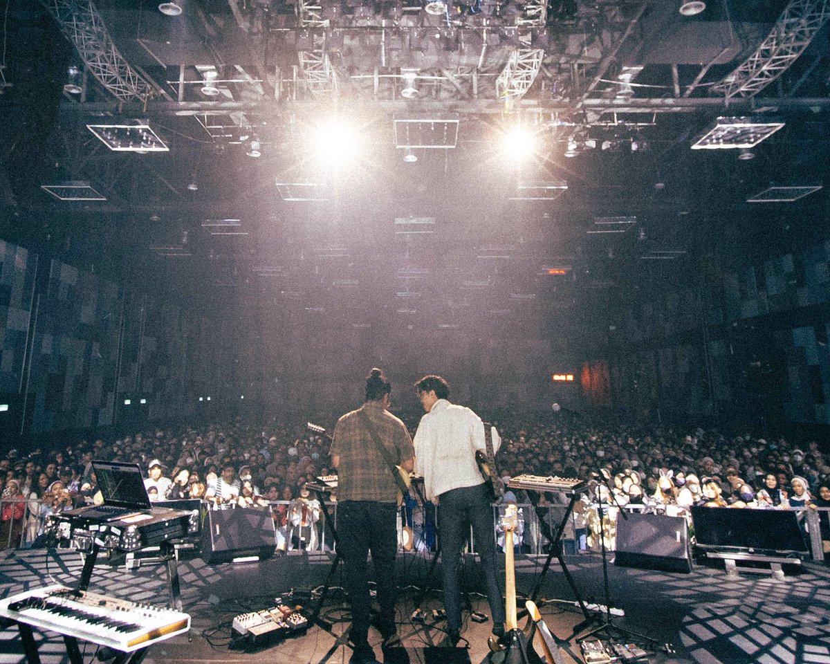 Opening for Pamungkas was crazy.

Thank you for having us <a href="/talarecordsasia/">Tala Records Asia</a> and <a href="/SoundscapeMY/">SoundscapeMY</a> .

See you at the next half-moon.

📸: @Transhallow