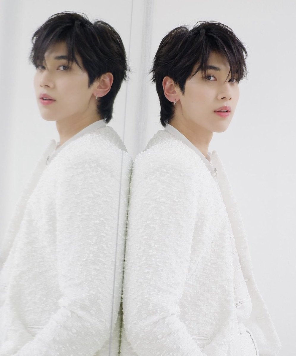dunknatachai's tweet photo. ดัง 2 คนหรือ ดัง 2 ขวบ https://t.co/KGN8Fo3HRm