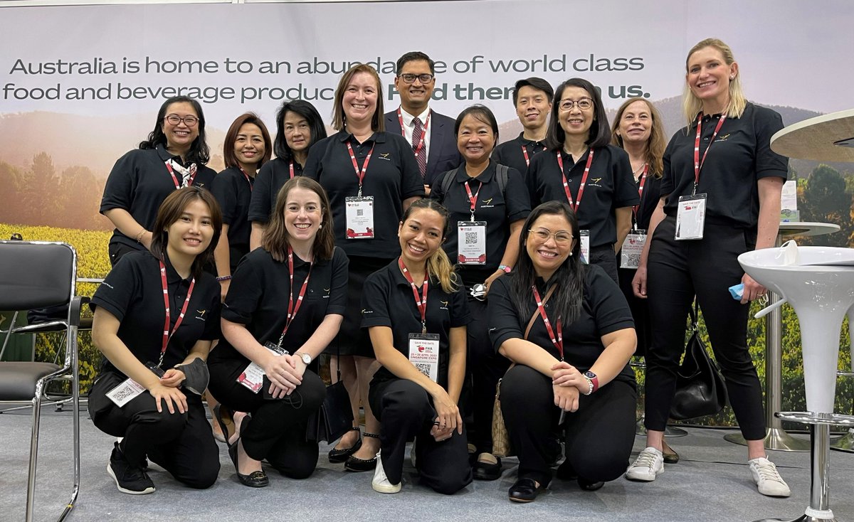 AustradeJakarta's tweet photo. We are at @foodhotelasia at Singapore Expo from 5-8 September 2022! Don't forget to visit our pavilion in Hall 2, booth 2D1-03. Our team will be there to help you connect with #Aussie F&amp;B exhibitors #FHA #FHAFnB #GlobalGathering #ABEI https://t.co/vuSPOhglRd