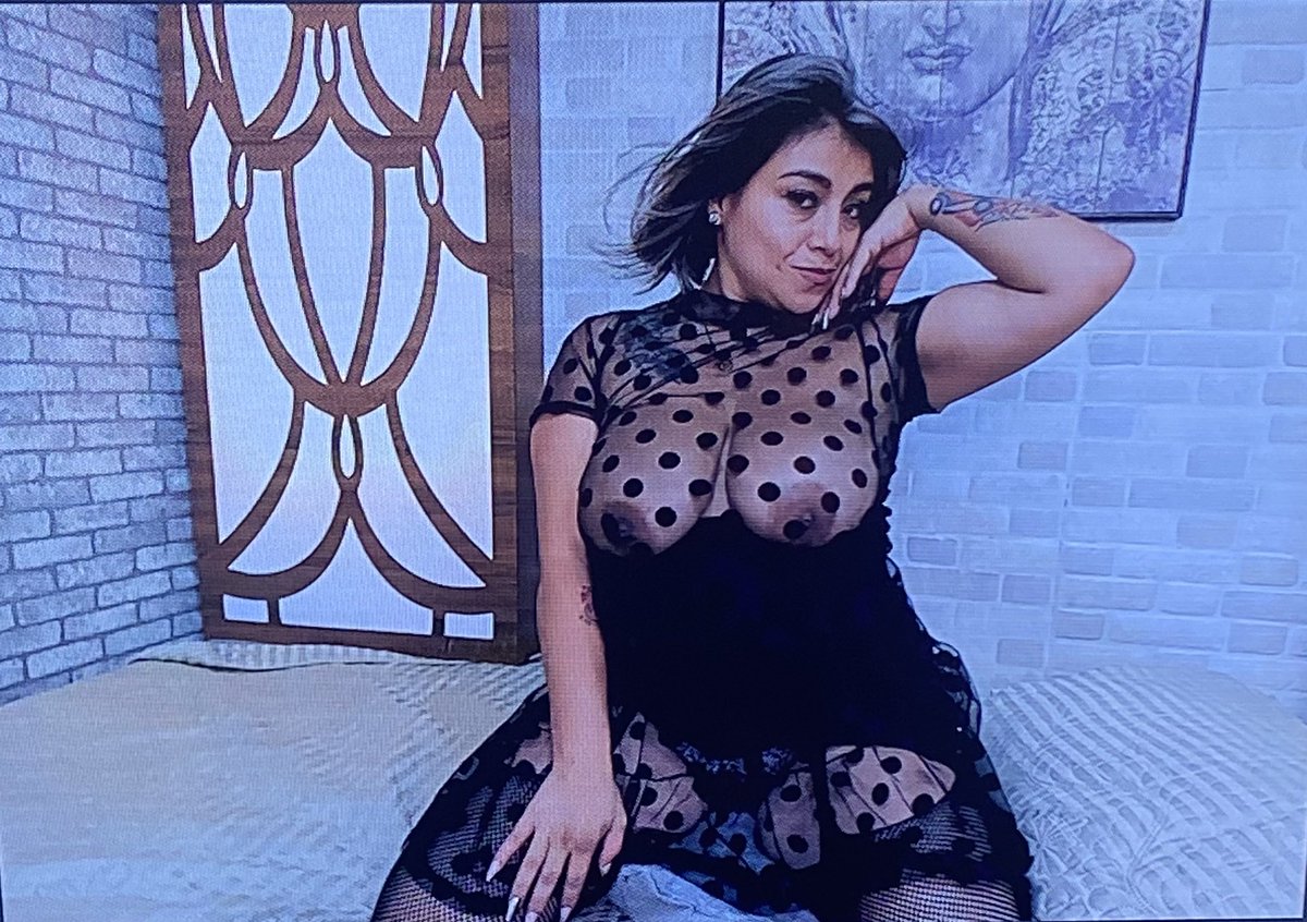 darlysugar's tweet photo. Y si me dominas ? https://t.co/13s0bler7o