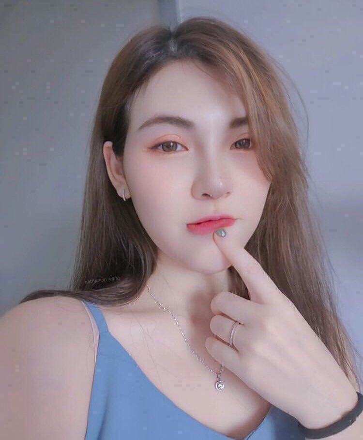 Thinrda1's tweet photo. อะไรน่าทานกลัวกันค่ะระหว่าง หมูกับ ห��ู 😂🤪 https://t.co/iZ5yaJujaR