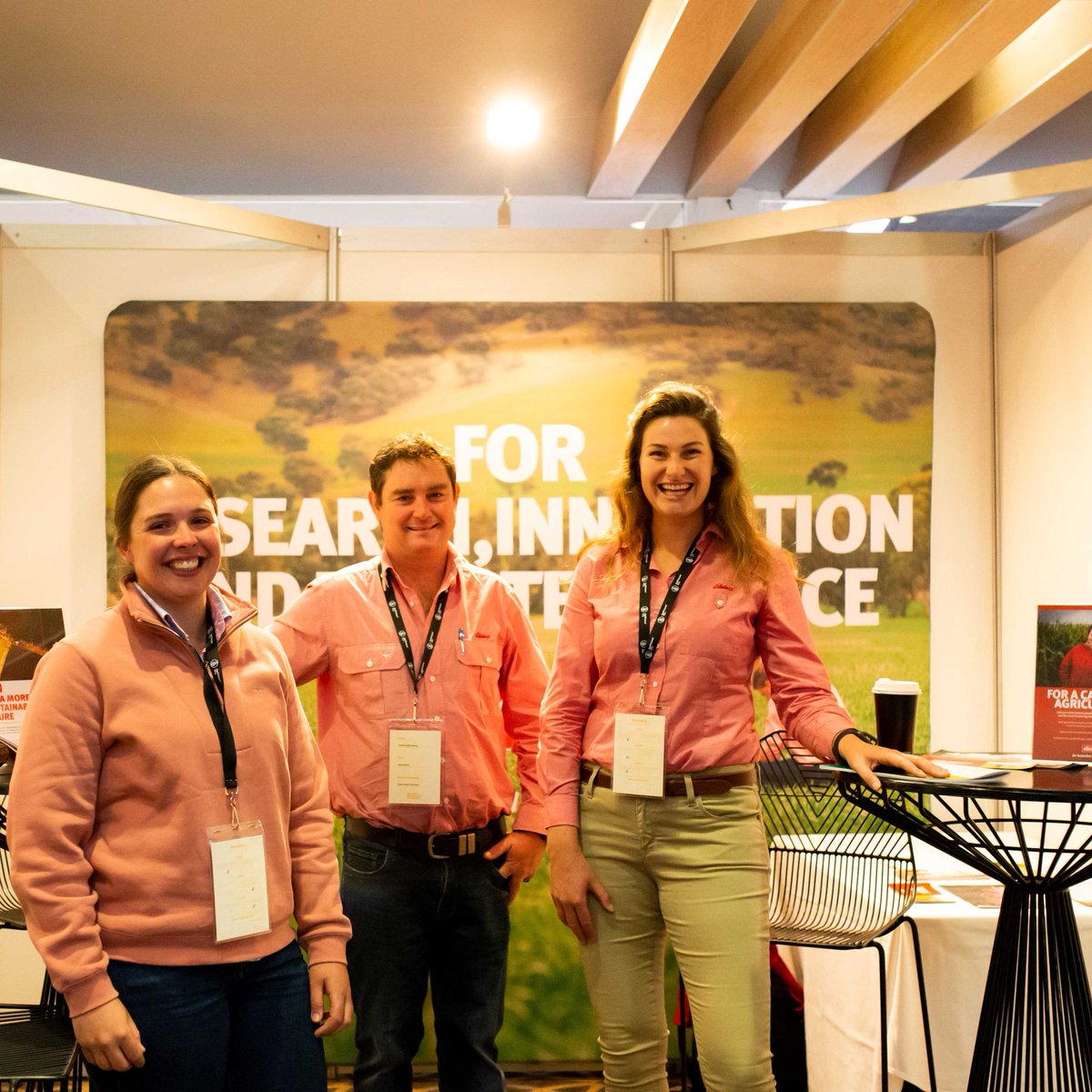 ricegrowers's tweet photo. A big shout out to all of the sponsors and exhibitors who made #RiceConf22 a great success. The expo had a great buzz all day, with lots of grower engagement!

@GrowerService @AgriFuturesAU @EldersLimited @PadmanStops  @eagleimachinery @Telstra https://t.co/eLBKIS65lL