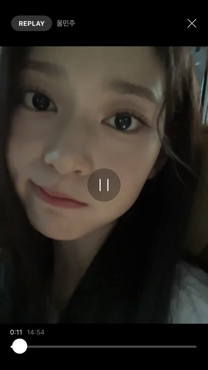 allaboutminju's tweet photo. Replay of Minju’s first lives are available too 🥹 https://t.co/vcK7hzUzH0