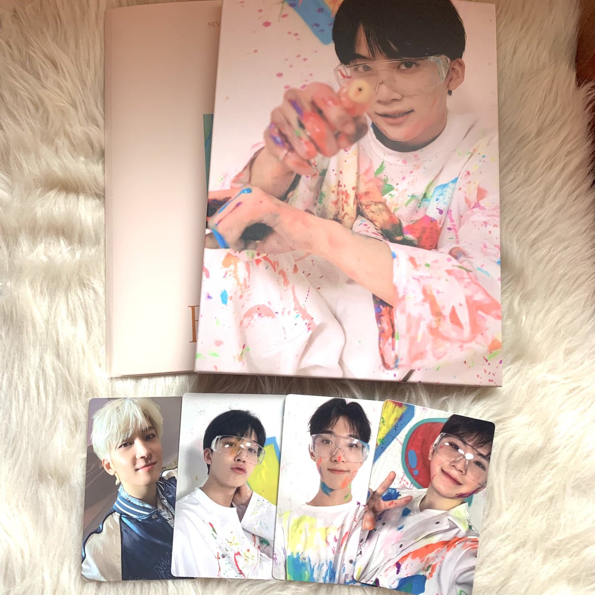 _1995zcart's tweet photo. received this package about 2 wks ago, but i just unboxed it today 😭😅 thank you so much @_youwon_ for my jeonghan carver!! i really appreciate the constant updates and the safe packaging!  #TYyouwon 🫶🏻 https://t.co/9K1Zz35WGP
