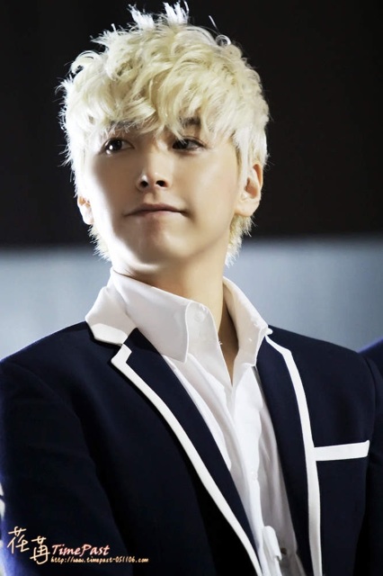 Hourly Ming tweet media