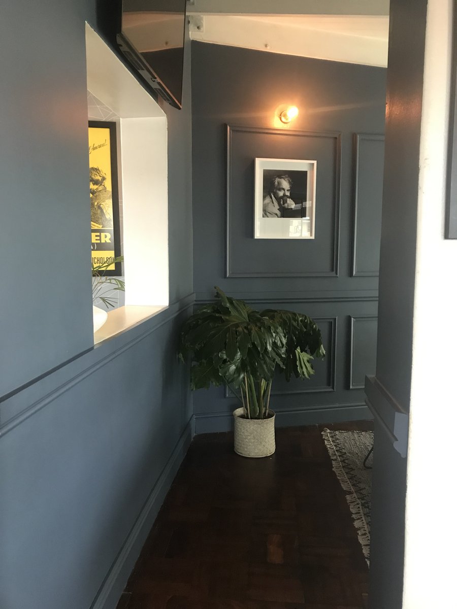 oblivion_ct's tweet photo. #didyouknow 
Our private dining room upstairs is available for business meetings or group dinners for up to 8 people. Booking is recommended. https://t.co/MDZ1EYF48M
