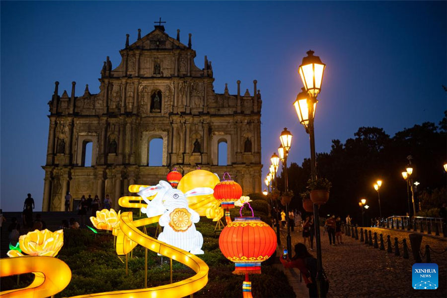 Chinacultureorg's tweet photo. Upcoming #MidAutumnFestival celebrated in #Macao https://t.co/no6AvsKjZy https://t.co/MXNzUmrGLd