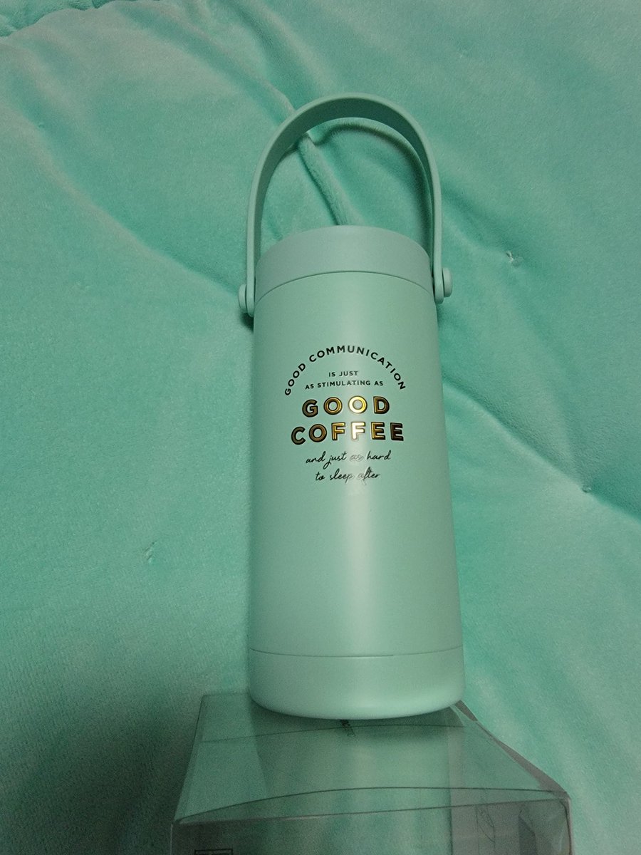 Romi25peko's tweet photo. シャヲル買っちゃうよね～😊
ペットボトルホルダー
#shineecolorcircle
#Francfranc
#SHINee https://t.co/0xcQGCZbFc